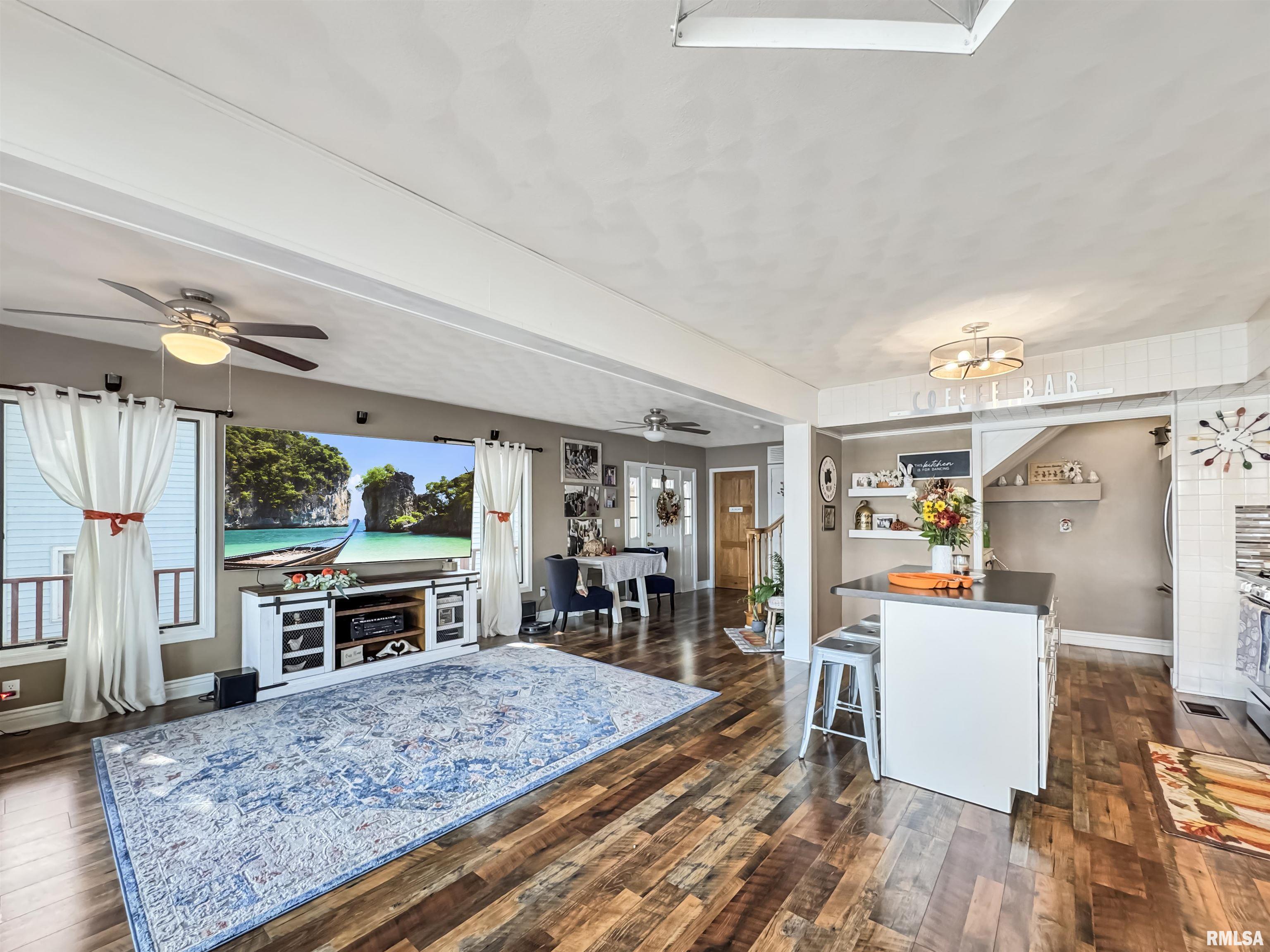 4218 North Galena Road Peoria, IL 61611 - Photo 9 of 62