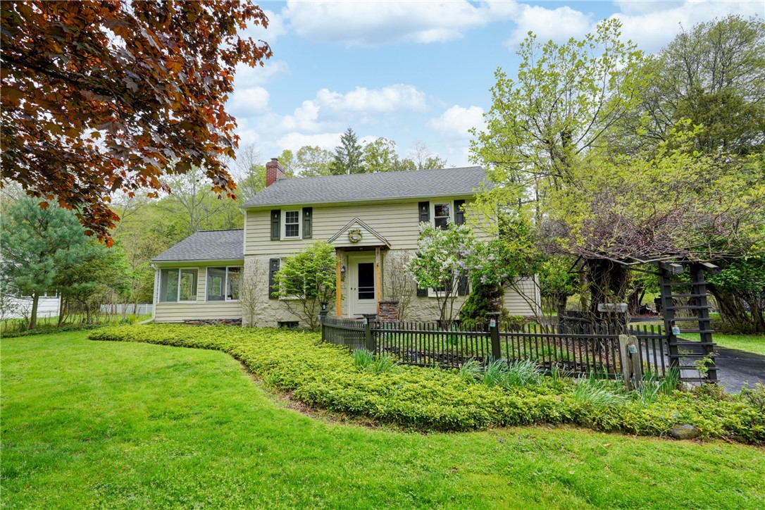 95 Brook Road Pittsford, NY 14534 - Photo 1 of 46
