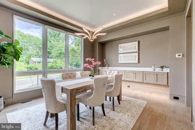 $2,599,888 | 506 Kingsley Road Southwest, Vienna, VA 22180