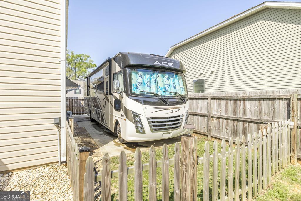 400 Ansley Avenue Perry, GA 31069 - Photo 33 of 37 a front view of a house with stairs