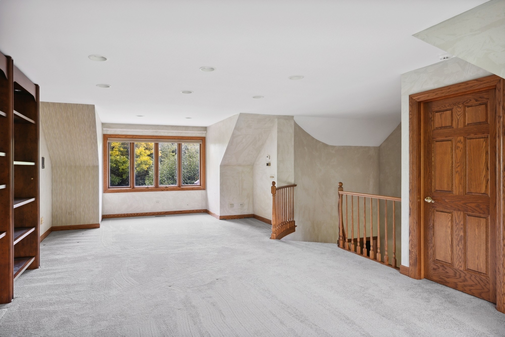 989 South Ridge Road Lake Forest, IL 60045 - Photo 26 of 36 an empty room with windows