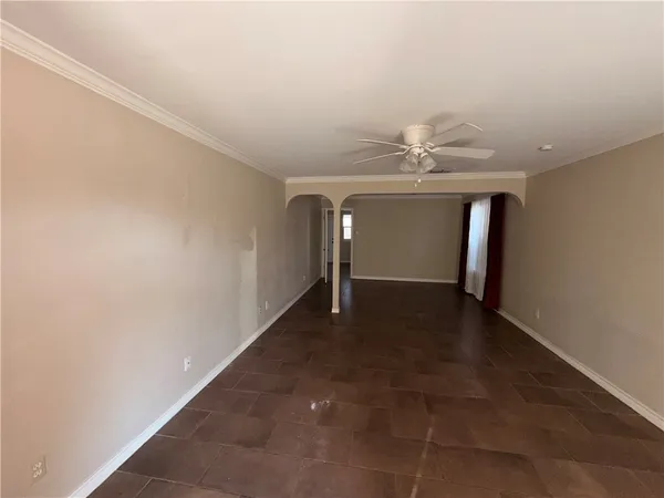 $1,950 | 918 St Bernard Street, Corpus Christi, TX 78418