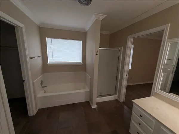 $1,950 | 918 St Bernard Street, Corpus Christi, TX 78418