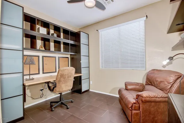 $2,000 | 2553 North Raven, Mesa, AZ 85207