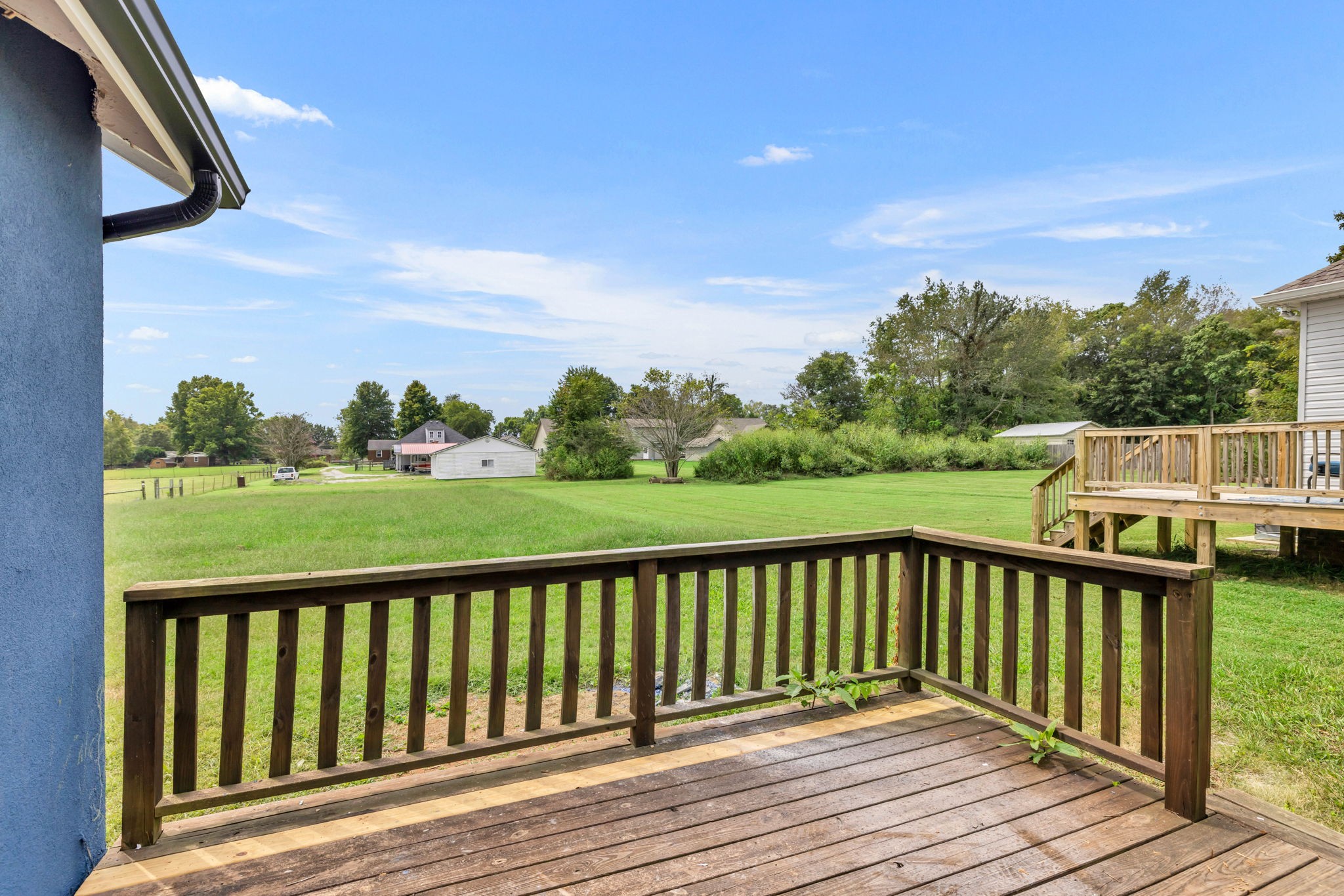 301 Maple Street Chapel Hill, TN 37034 - Photo 34 of 38 a balcony with wooden floor and fence