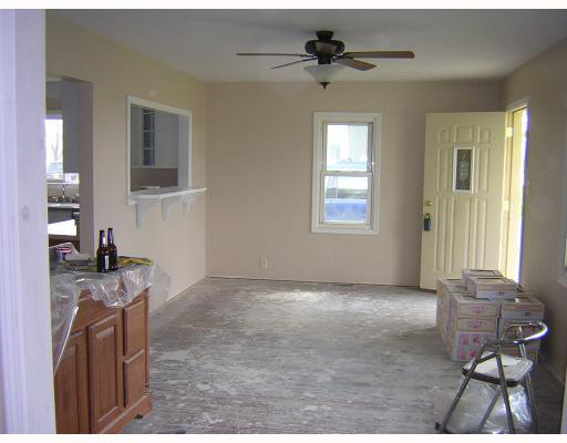 22937 New Road South Bend, IN 46614 - Photo 3 of 6