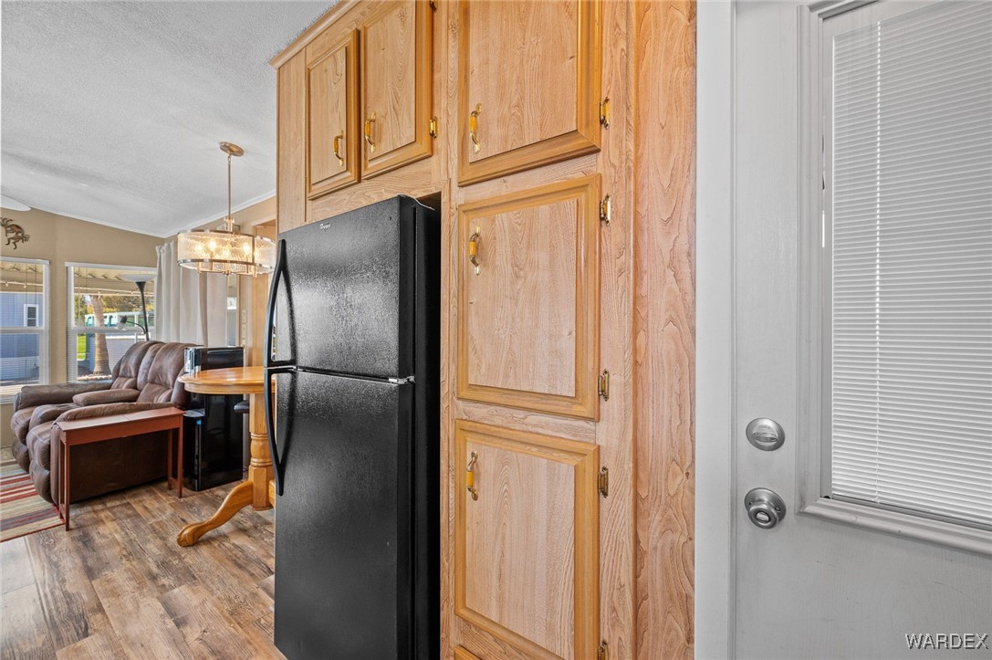 2000 Ramar Road, Unit 673 Bullhead City, AZ 86442 - Photo 31 of 66 Kitchen