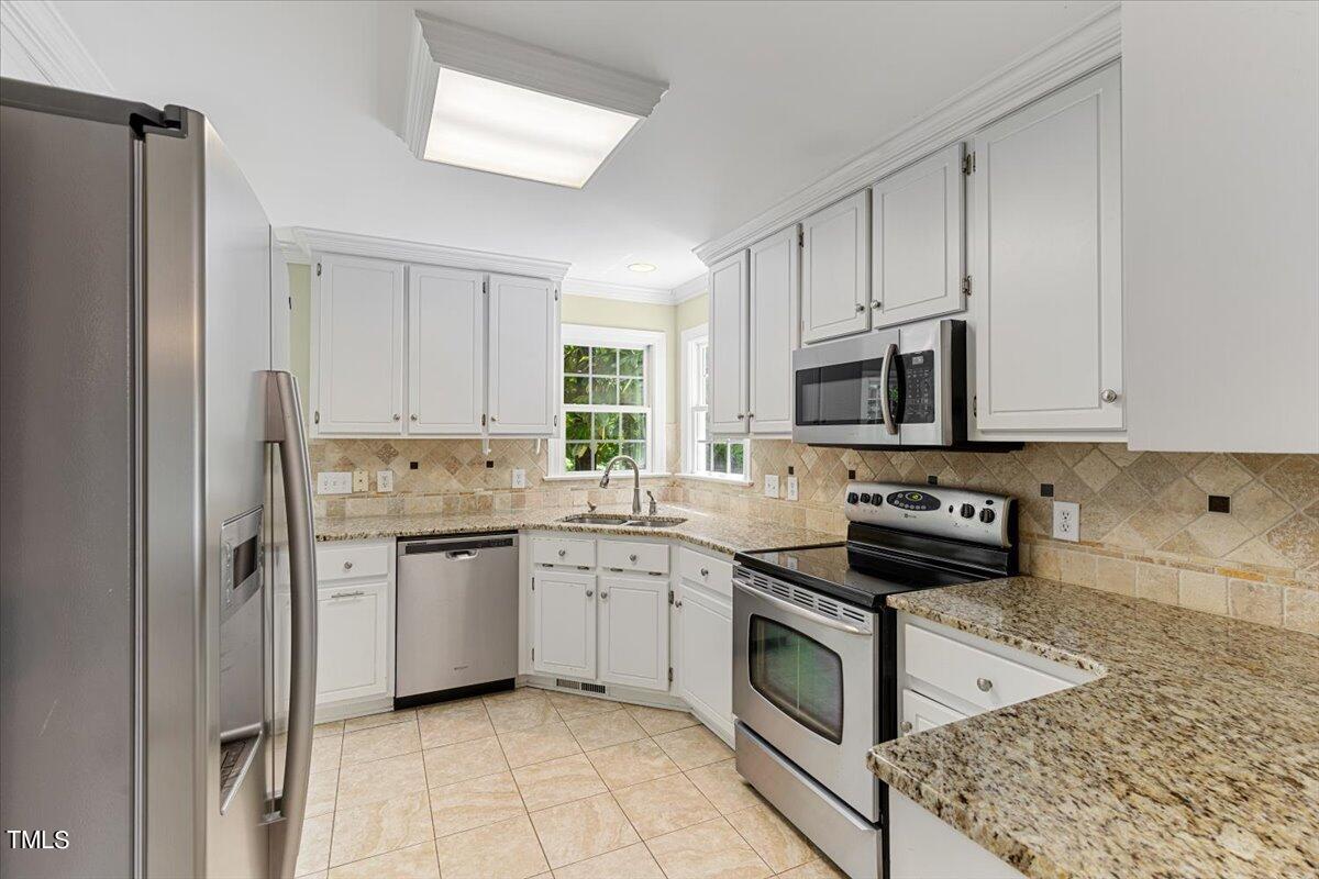 2408 Dahlgreen Road Raleigh, NC 27615 - Photo 17 of 61 Kitchen