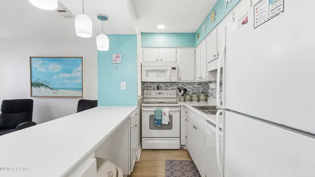 $265,000 | 6829 Thomas Drive, Unit 301, Panama City, FL 32408