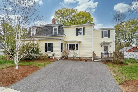 $1,275,000 | 89 Pond Street, Natick, MA 01760