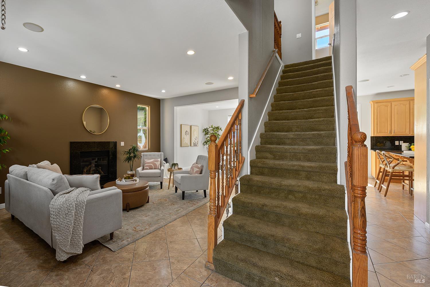 1187 Dutton Avenue Santa Rosa, CA 95407 - Photo 6 of 34