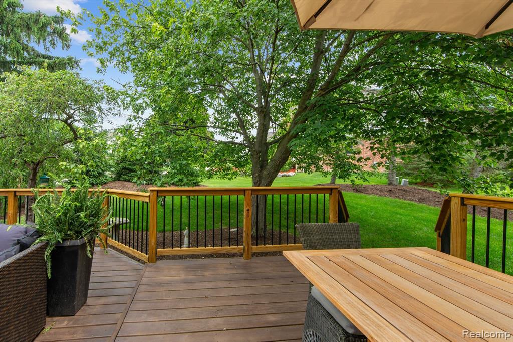 3286 Kilburn Road West Rochester Hills, MI 48306 - Photo 41 of 46