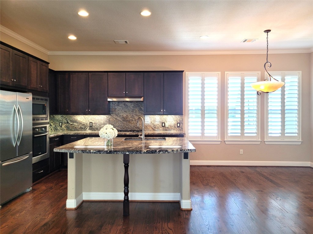 1508 Fowler Street Houston, TX 77007 - Photo 20 of 50 elegant dining room lighting