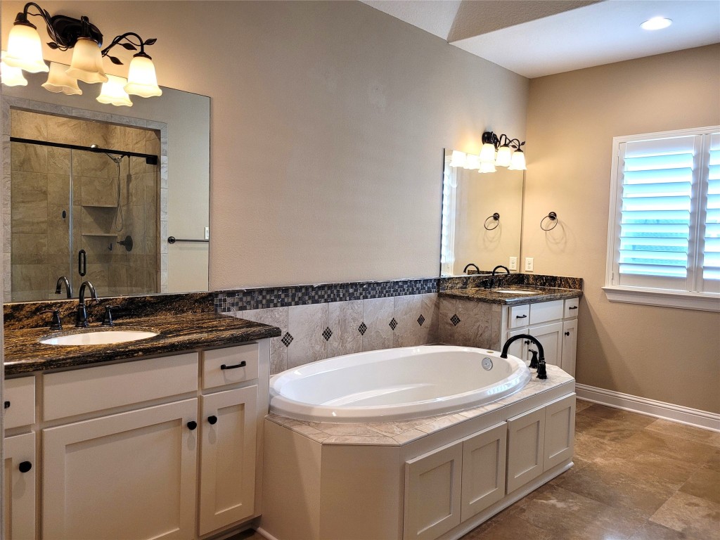 1508 Fowler Street Houston, TX 77007 - Photo 38 of 50 primary-bath double vanities