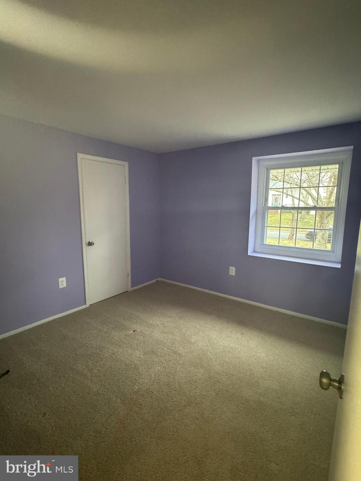 1508 Nicholas Road Waldorf, MD 20601 - Photo 21 of 36 an empty room with windows