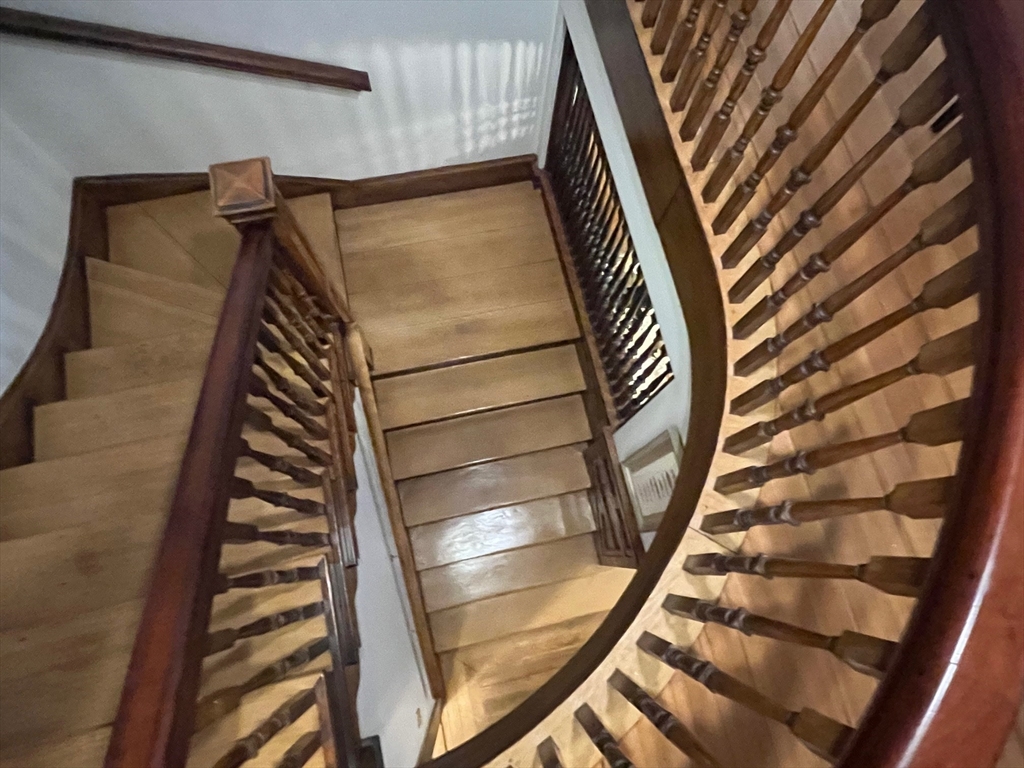 35 Langdon Street Cambridge, MA 02138 - Photo 24 of 35 a view of an entryway