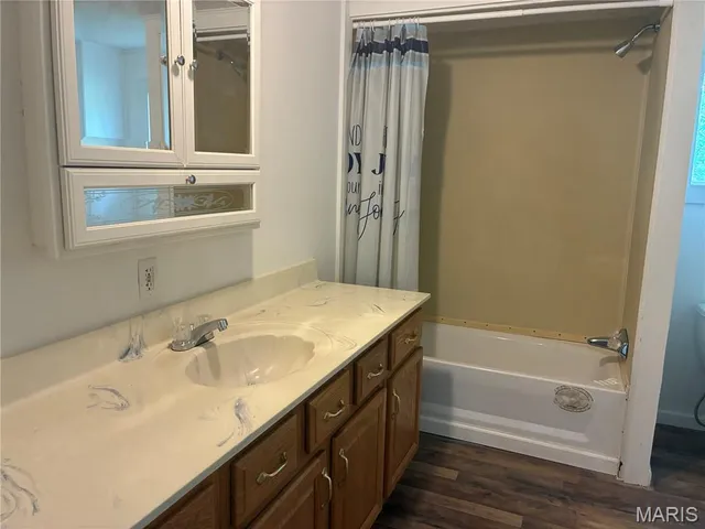 $227,500 | 126 Highland Drive, Troy, MO 63379