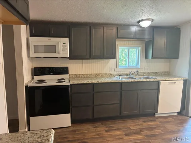 $227,500 | 126 Highland Drive, Troy, MO 63379