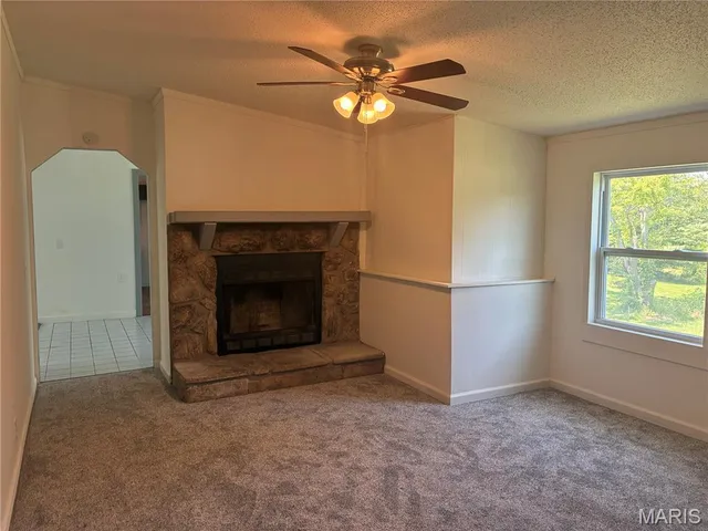 $227,500 | 126 Highland Drive, Troy, MO 63379