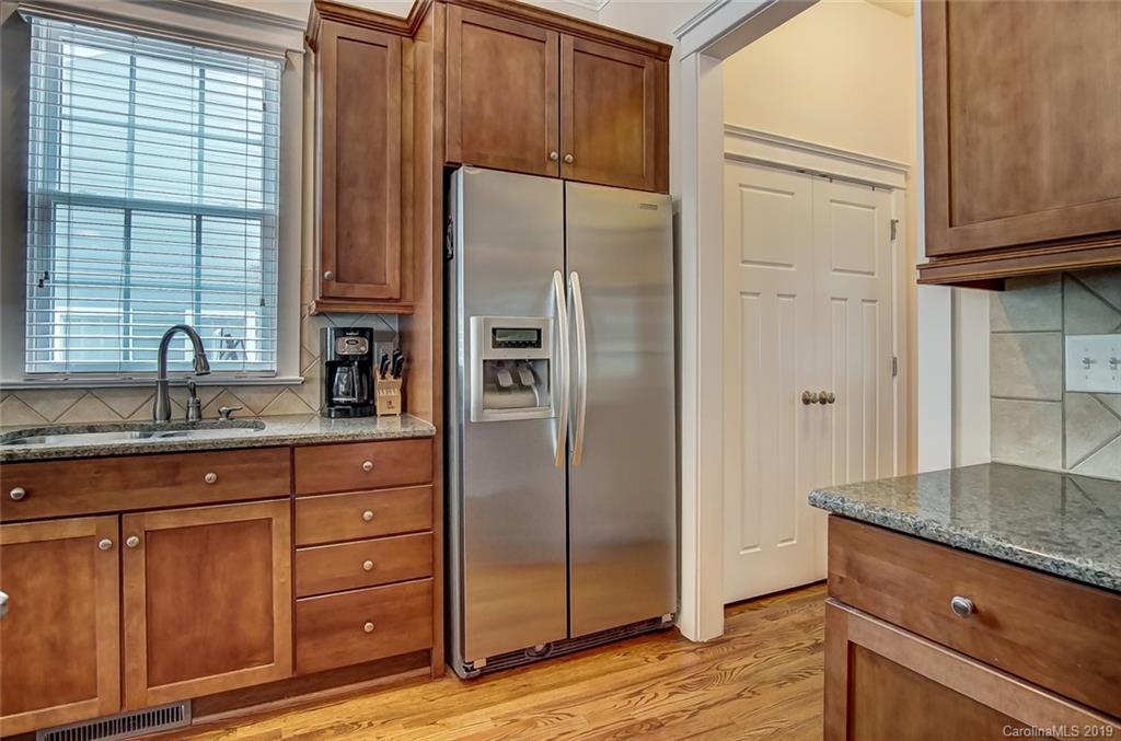 4342 Birkshire Heights Fort Mill, SC 29708 - Photo 10 of 45 Gallery Image 10