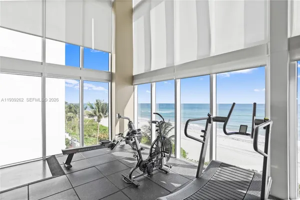 $3,900 | 1850 South Ocean Drive, Unit 4109, Hallandale Beach, FL 33009