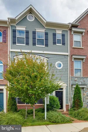 $3,200 | 11888 Country Squire Way, Clarksburg, MD 20871