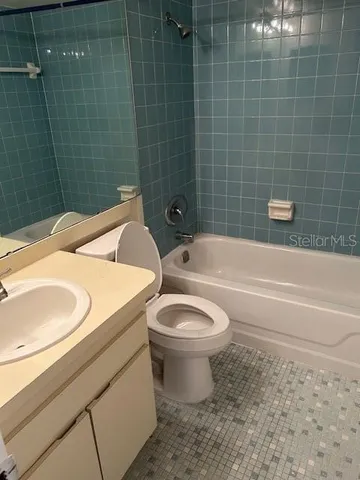 $1,250 | 100 East Kentucky Avenue, Unit J101, Deland, FL 32724