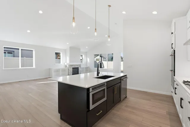 $752,000 | 2693 West Victor Loop, Coeur D'Alene, ID 83815