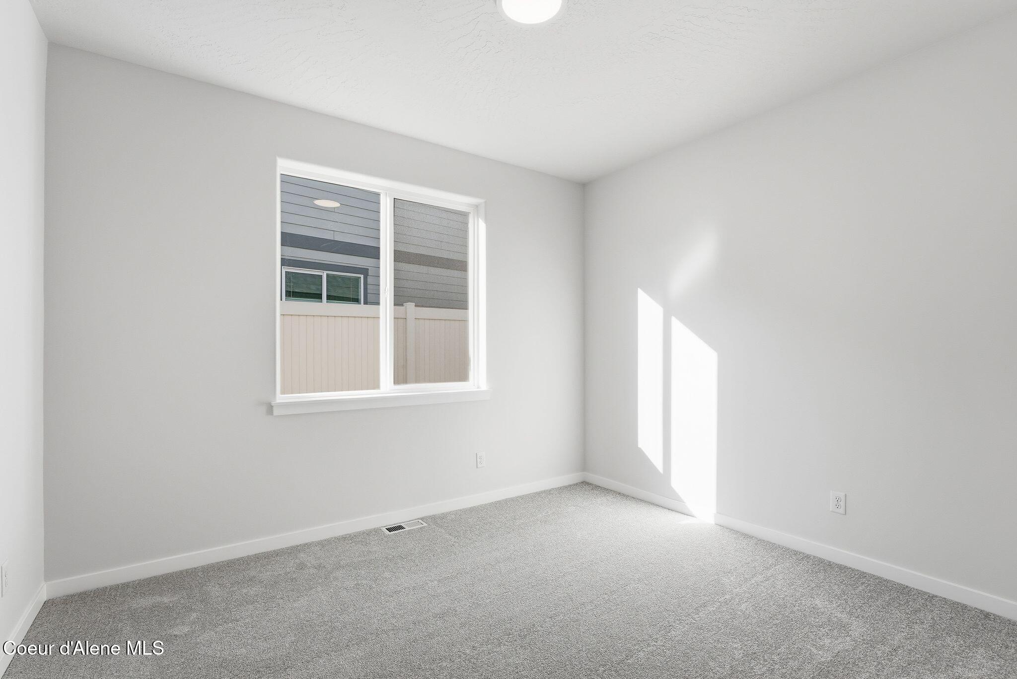 2693 West Victor Loop Coeur D'Alene, ID 83815 - Photo 24 of 52 Secondary Bedroom