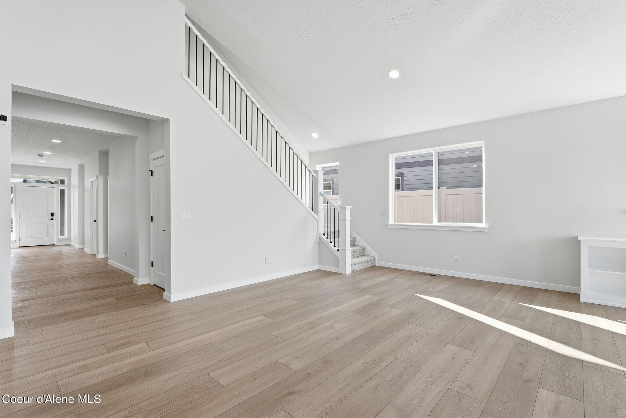 2693 West Victor Loop Coeur D'Alene, ID 83815 - Photo 9 of 52 Great Room/Dining Area