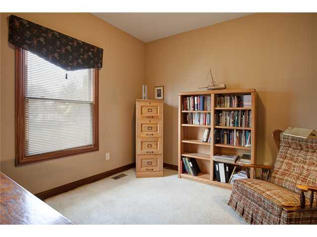 1049 Reece Ridge Drive Columbus, OH 43230 - Photo 13 of 25