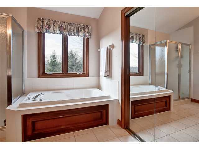 1049 Reece Ridge Drive Columbus, OH 43230 - Photo 16 of 25