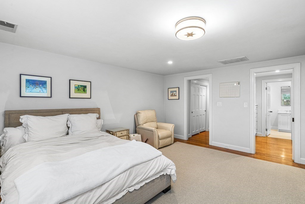 2 Edgewater Place Winchester, MA 01890 - Photo 23 of 42