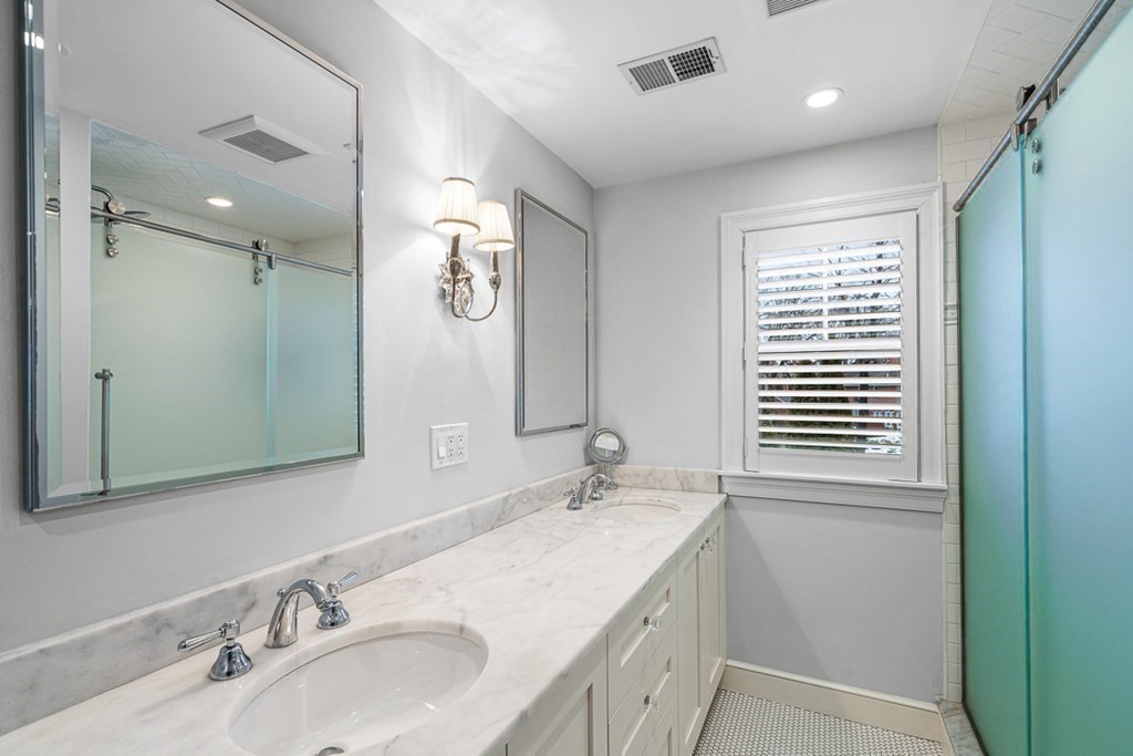 2 Edgewater Place Winchester, MA 01890 - Photo 25 of 42