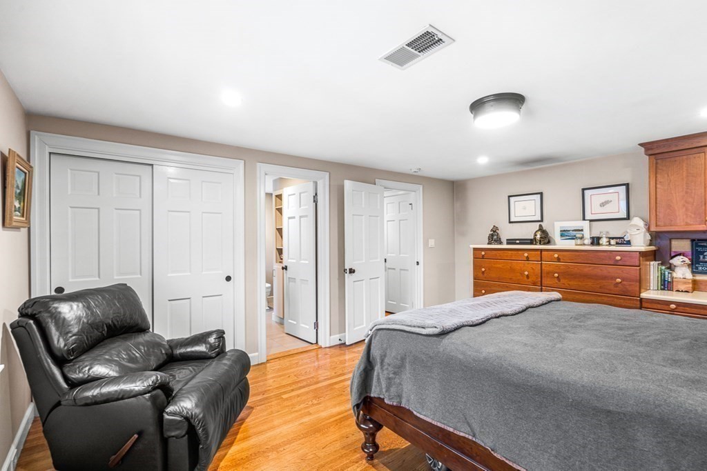 2 Edgewater Place Winchester, MA 01890 - Photo 26 of 42