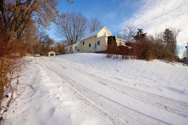 $465,000 | 2797 Malletts Bay Avenue, Colchester, VT 05446