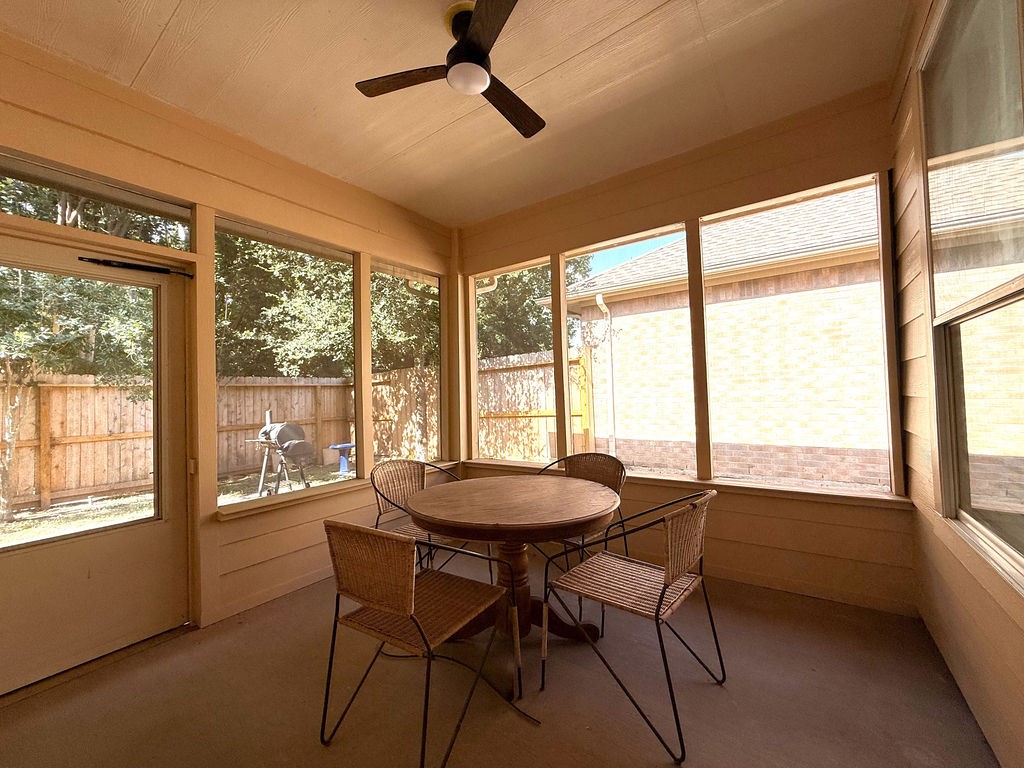 90 North Country Gate Circle Conroe, TX 77384 - Photo 43 of 43 screened in back porch