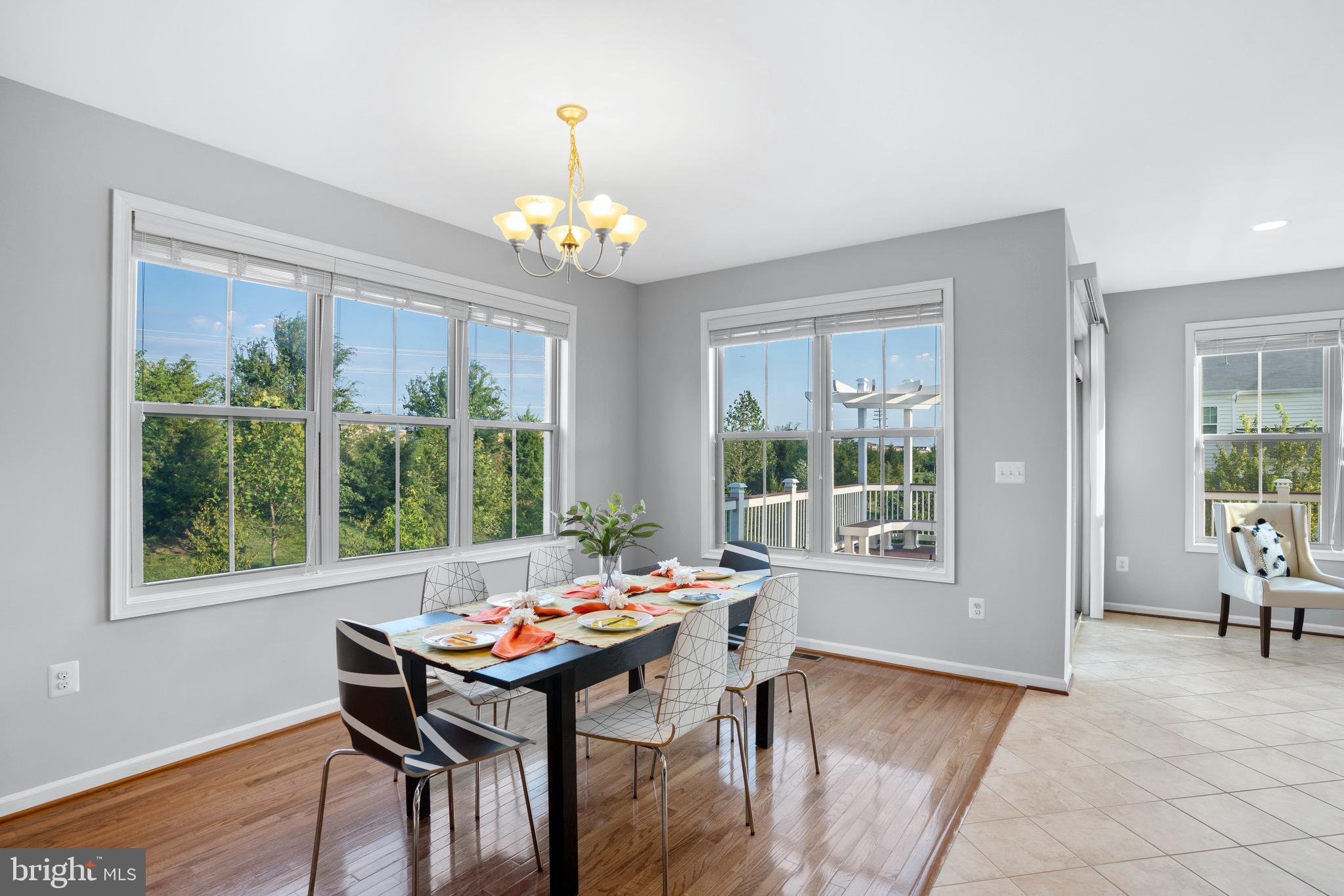 42203 Castle Ridge Square Brambleton, VA 20148 - Photo 12 of 29 Kitchen with plenty of room for table space