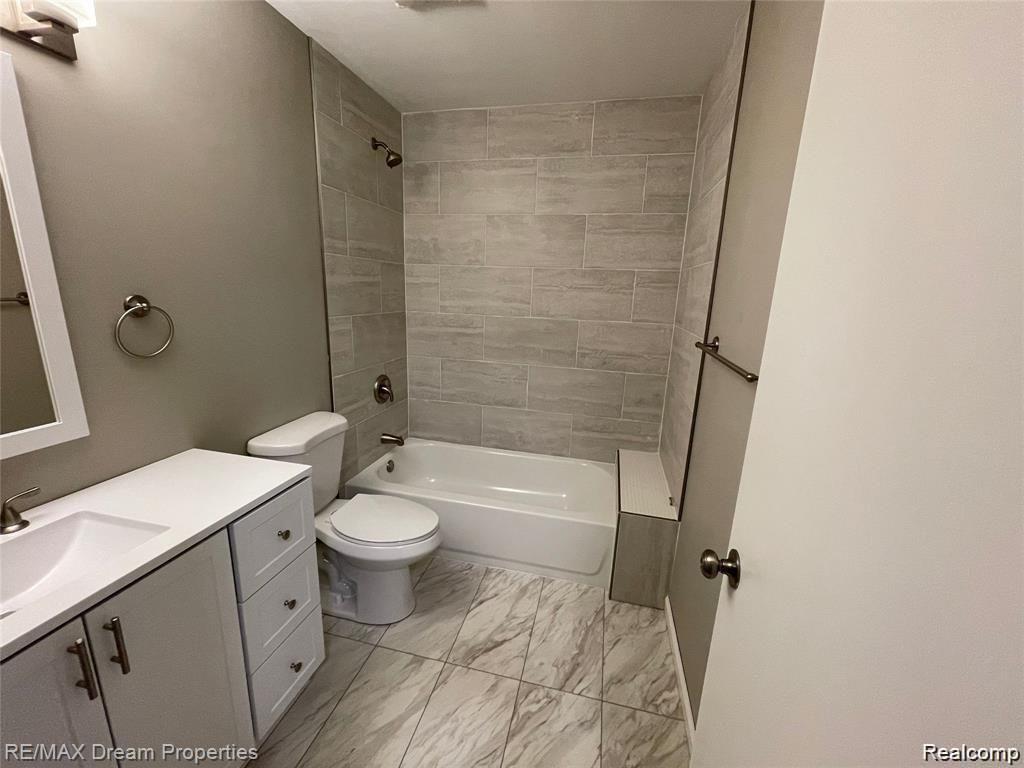 3424 Toepfer Road Warren, MI 48091 - Photo 7 of 14