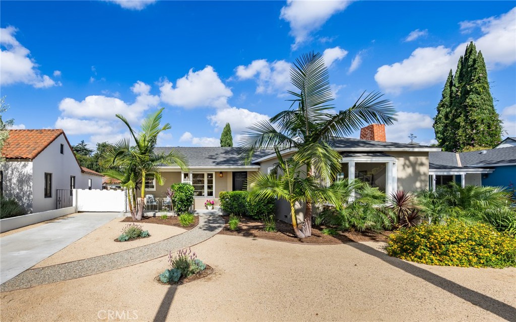 2324 North Riverside Drive Santa Ana, CA 92706 - Photo 2 of 52