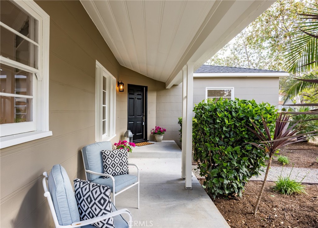 2324 North Riverside Drive Santa Ana, CA 92706 - Photo 4 of 52