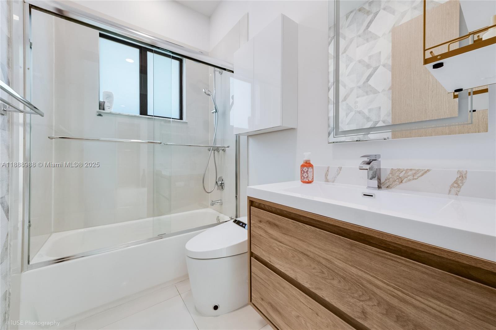 6236 Southwest 26th Street Miami, FL 33155 - Photo 19 of 25