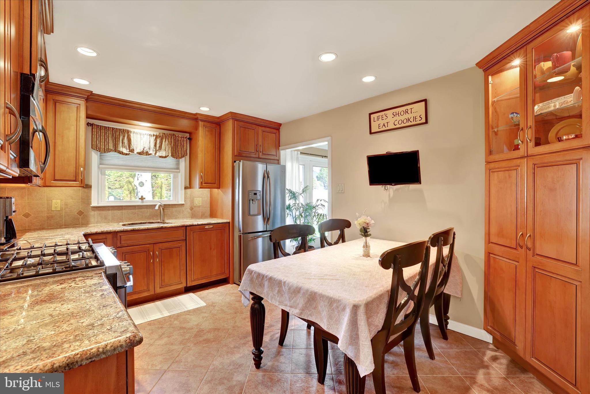 1170 Ballytore Road Huntingdon Valley, PA 19006 - Photo 15 of 45