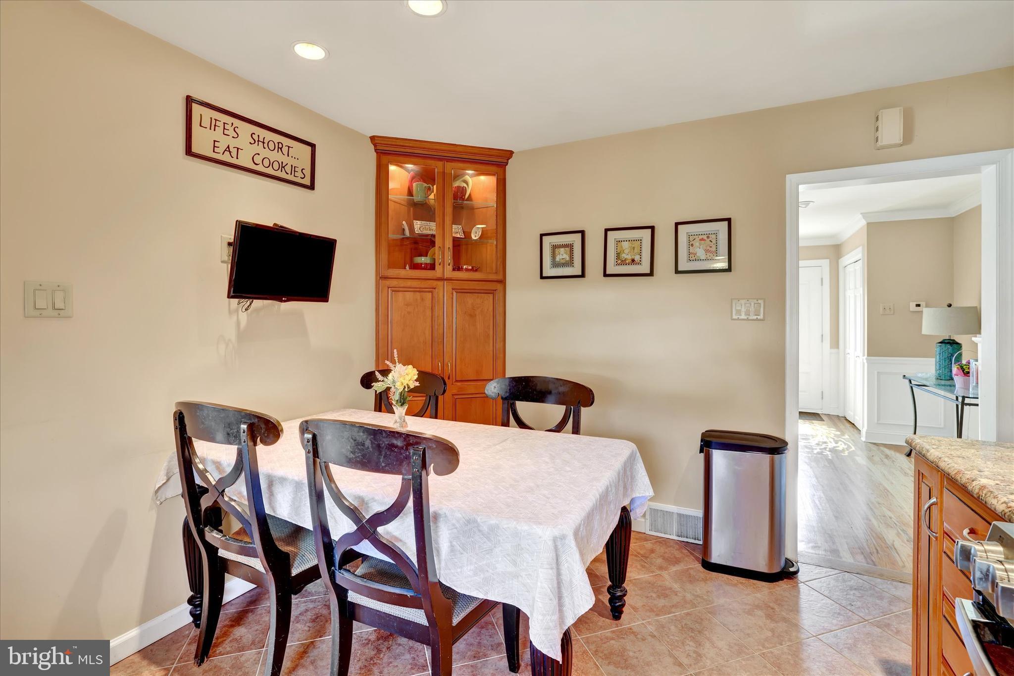 1170 Ballytore Road Huntingdon Valley, PA 19006 - Photo 16 of 45