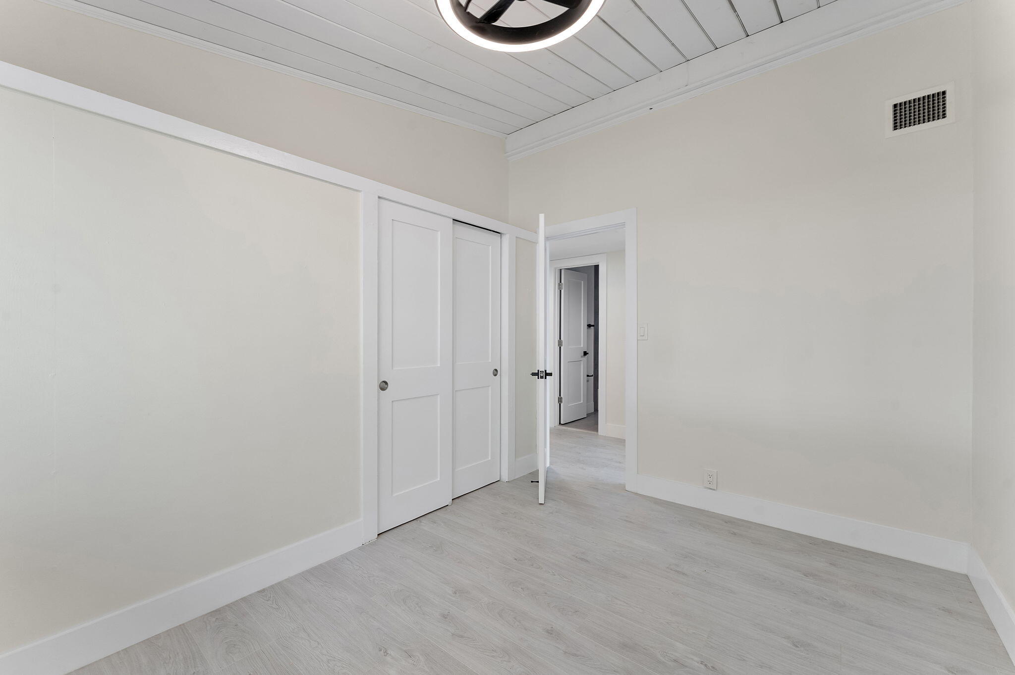 474 Enfield Street Boca Raton, FL 33487 - Photo 13 of 40 a view of an empty room