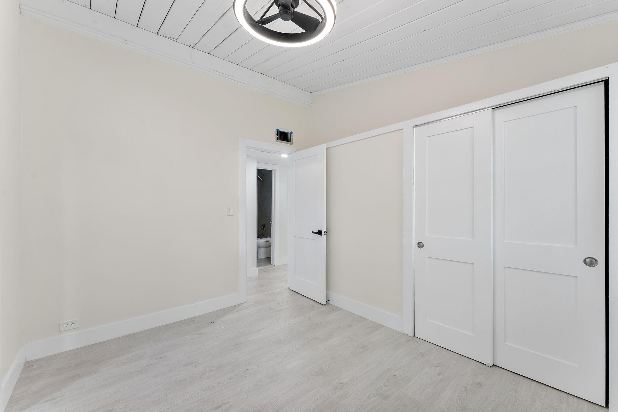 474 Enfield Street Boca Raton, FL 33487 - Photo 8 of 40 a view of room