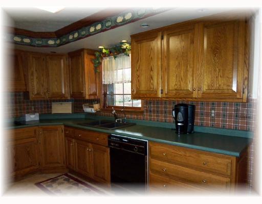 69 Stinedurf Road West Middlesex, PA 16159 - Photo 5 of 8 Kitchen.