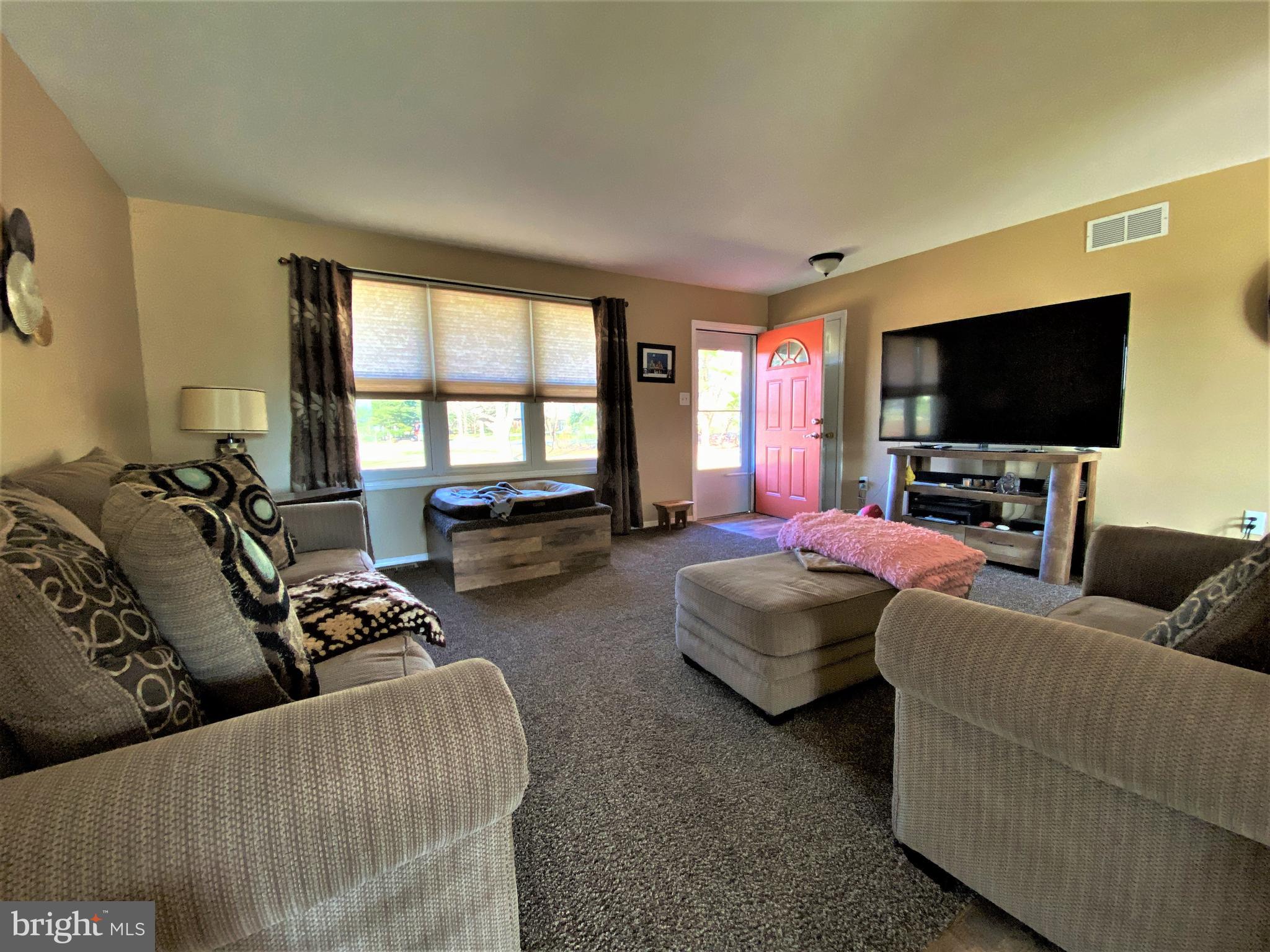 333 South Chew Road Hammonton, NJ 08037 - Photo 4 of 49
