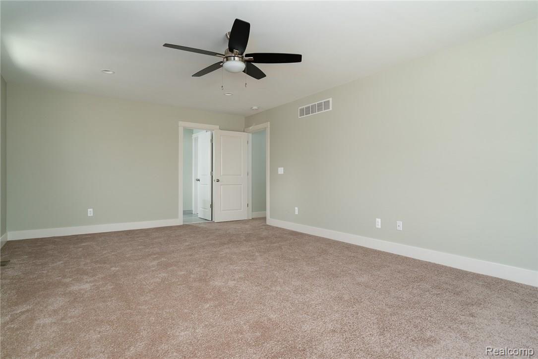 339 Lothrop Road Grosse Pointe, MI 48236 - Photo 16 of 31 339-Lothrop-Rd-16.jpg