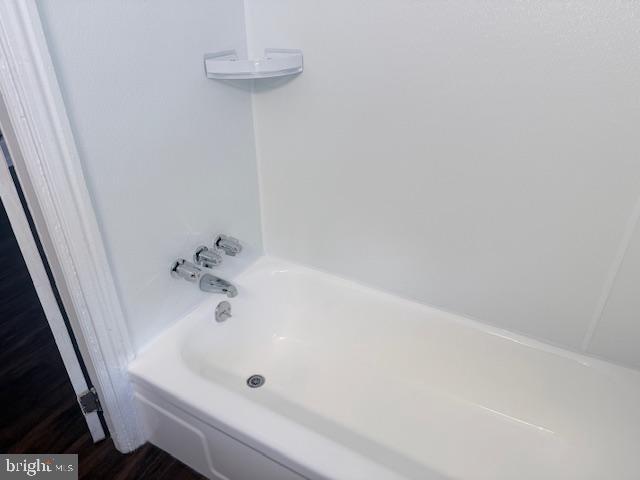 1223 North 29th Street, Unit 2F Philadelphia, PA 19121 - Photo 5 of 6 a bathroom with a bathtub